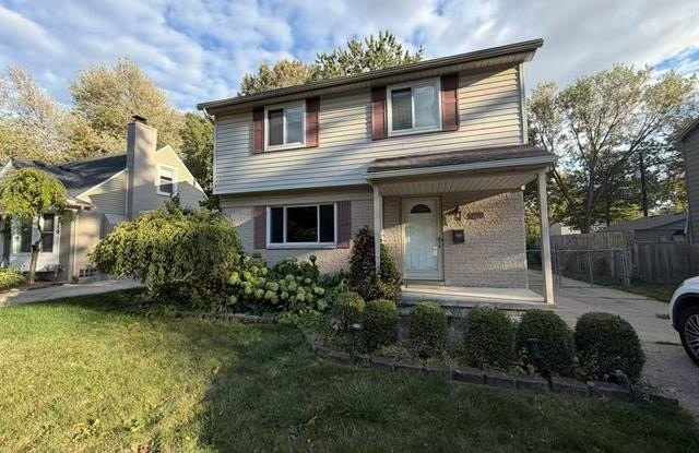 3245 Parker photos photos