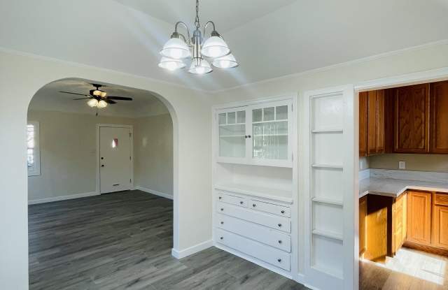 1208 North Saint Andrews Place photos photos