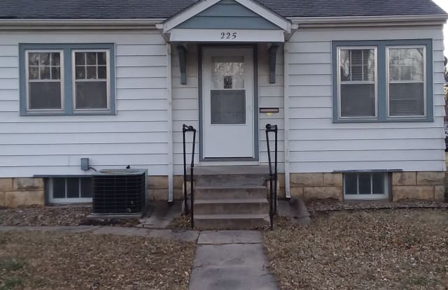 225 West 1st Street photos photos