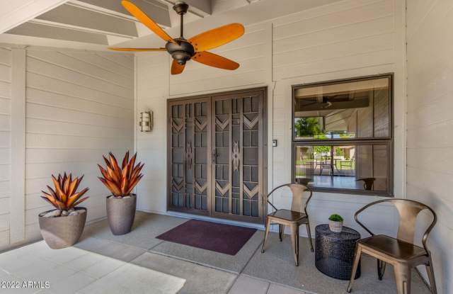 Your Oasis Awaits! photos photos