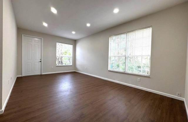3245 NW 31st Terrace Gallery 4