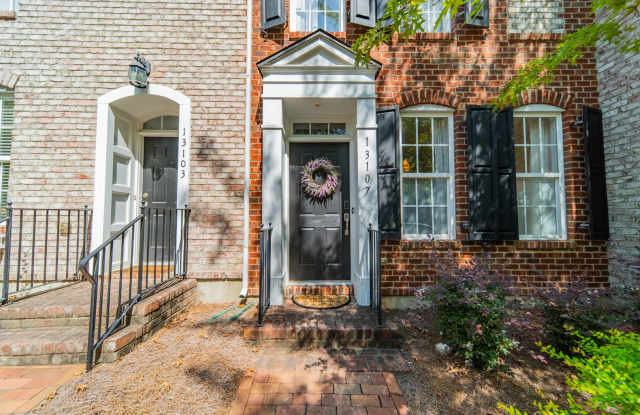 UPGRADES! Two Bedroom Townhouse in Charlotte photos photos