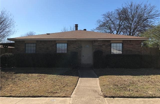 7222 Hedge Drive - 7222 Hedge Drive, Dallas, TX 75249