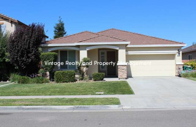 Available Soon! Top Of The Line Single Story 3 Bedroom Home!!! photos photos