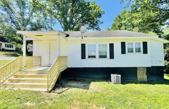 815 S Weldon St - 815 South Weldon Street, Gastonia, NC 28052