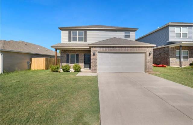 1209 S Ivory Bill Ln - 1209 South Ivory Bill Lane, Fayetteville, AR 72701