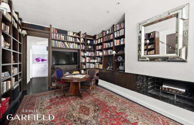 317 East 8th Street Gallery 4