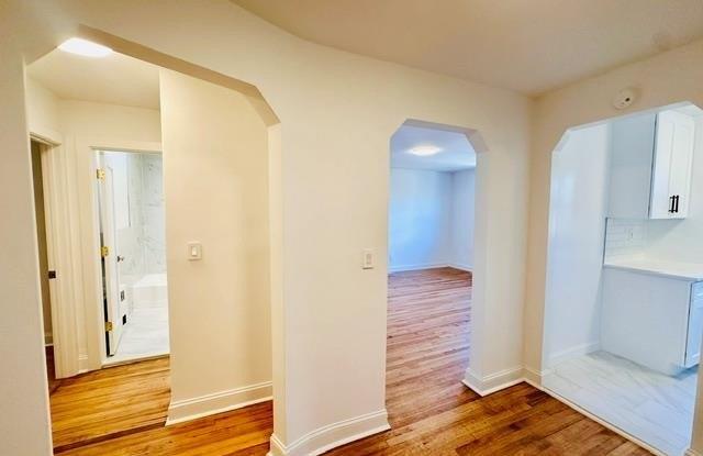 1754 Seminole Avenue Gallery 3