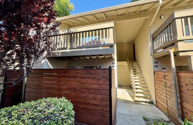 Nice Upper Unit in the Desired Station West! photos photos