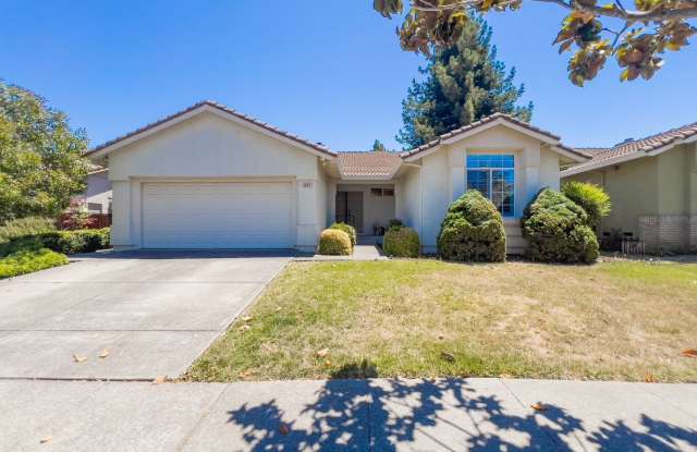 Beautiful Single Level Three Bedroom North Napa Home photos photos