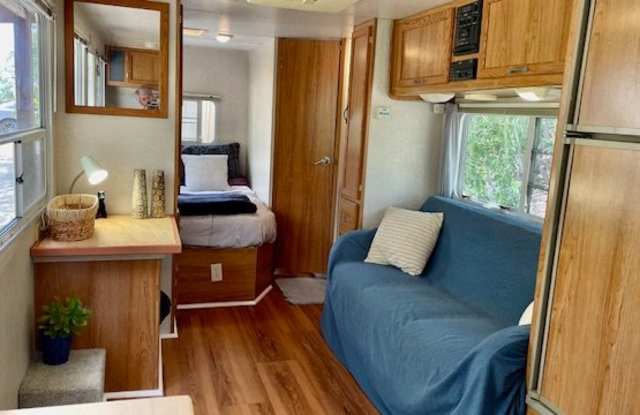 2535 Hawks Nest Trail Gallery 3