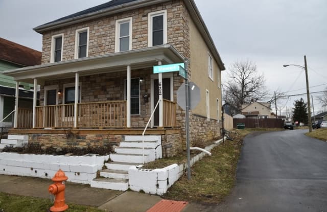 622 Stewart Avenue - 622 Stewart Avenue, Columbus, OH 43206