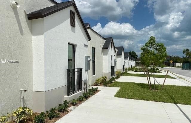 23920 SW 110th Ct - 23920 SW 110th Ct, Princeton, FL 33032