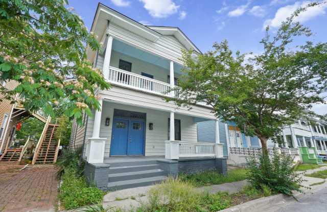 316 West 33rd Street - 1 photos photos