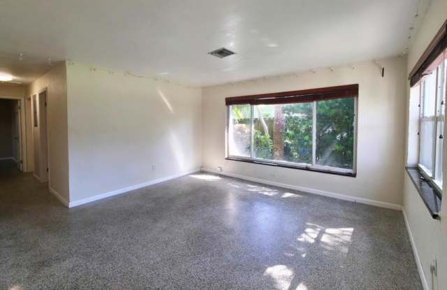 412 4th Avenue Gallery 2