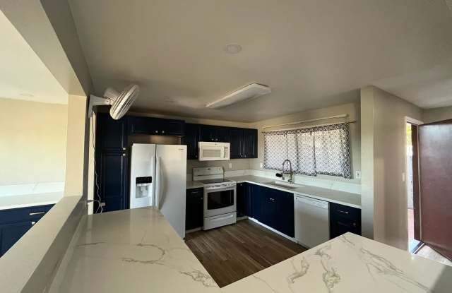 Pet friendly, upgraded and spacious 5 bedroom, 2.5 bathroom, 2 pkg townhome in Mililani! photos photos