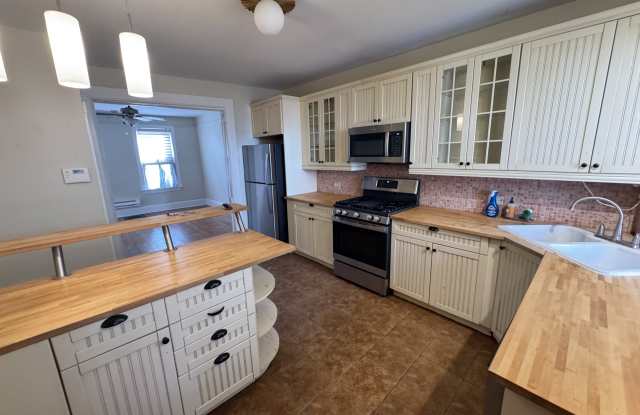 2010 West Concord Place photos photos