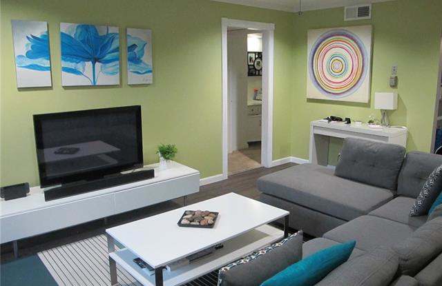 7926 Royal Lane Gallery 3