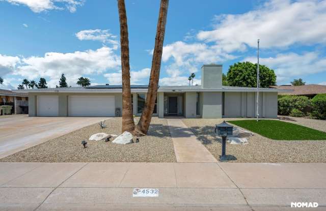 Spacious 5BR House in Glendale photos photos
