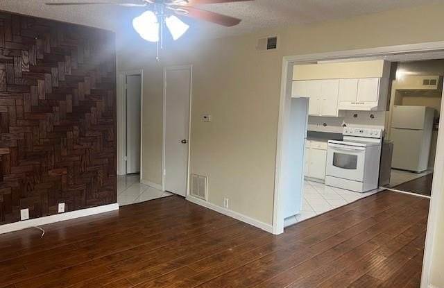 2607 Amherst Court - 2607 Amherst Court, Irving, TX 75038