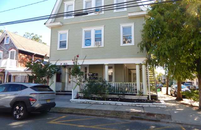 90 Mt Hermon Way Gallery 1