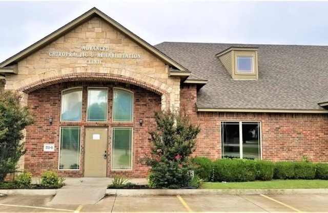 1712 S Post Road photos photos