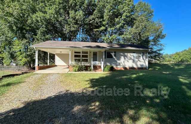 710 Glenn St. - 710 Glenn Street, Kernersville, NC 27284 710 Glenn St. - 710 Glenn Street, Kernersville, NC 27284