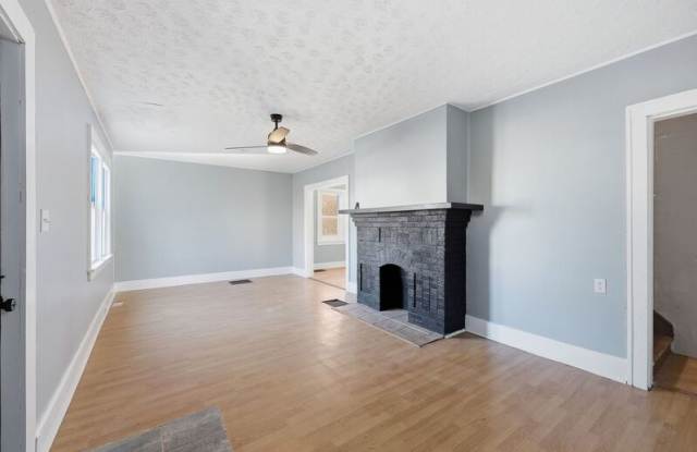 1452 Summit Street - 1452 Summit Street, Columbus, OH 43201