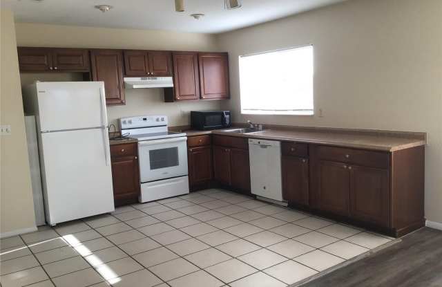 7104 GAMA COURT Gallery 3
