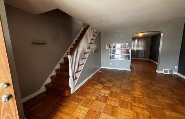 5942 B Street Gallery 3