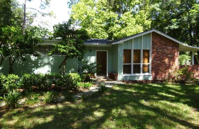 Great Home Close Campus - Sublease photos photos