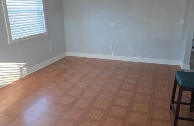 324 40th Street South photos photos