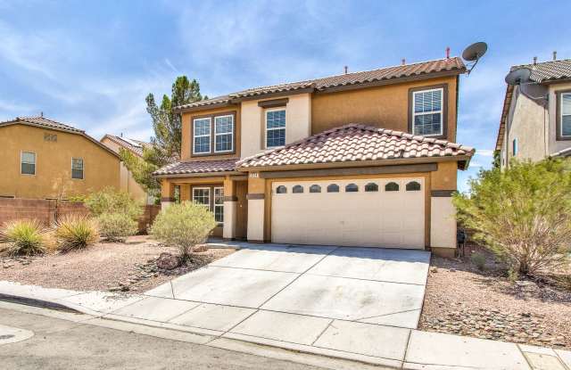 Spacious 5-Bedroom Home Plus Den - Nearly 2,800 Sq Ft Gallery 4