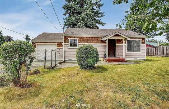 2201 Union Avenue Northeast photos photos