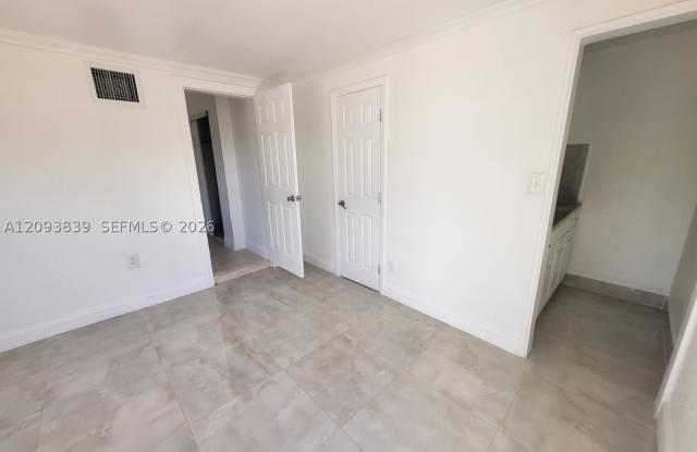 15320 SW 298th Ter Gallery 4