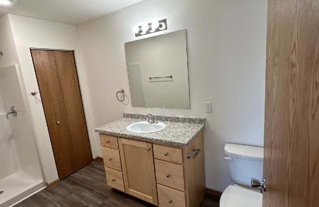 815 East Wisconsin Street - 507 photos photos