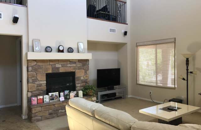 20257 N 260TH Drive Gallery 3