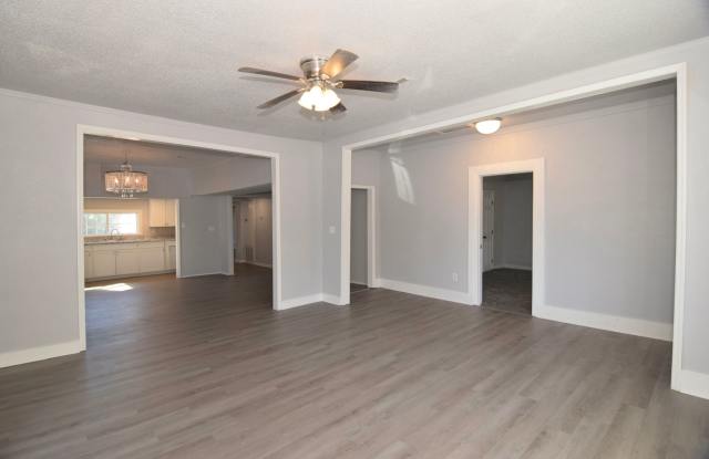 Move In Special! Application/Reservation Fees refunded at Move In! Gallery 4