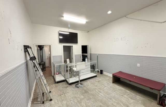 5425 GEORGIA Avenue NW Gallery 1