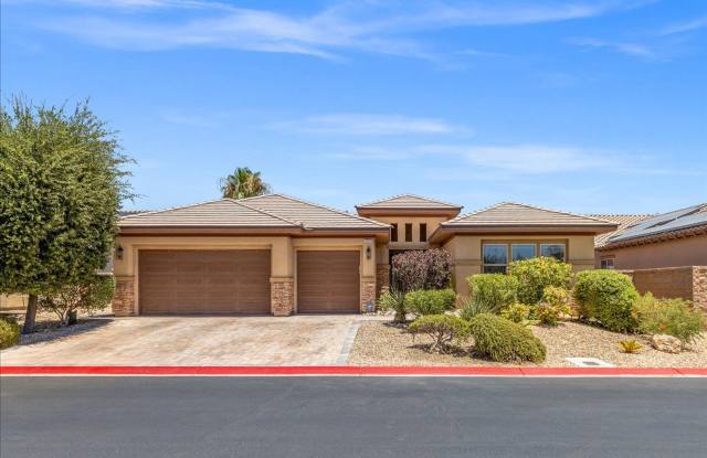 Exquisite Guard-Gated 3bd Luxury Home with Private Pool photos photos