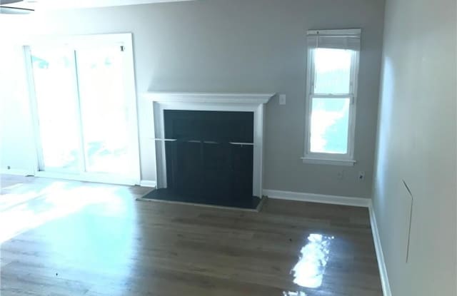 1218 Shields Road Gallery 3