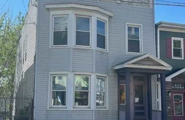 945 Broadway photos photos