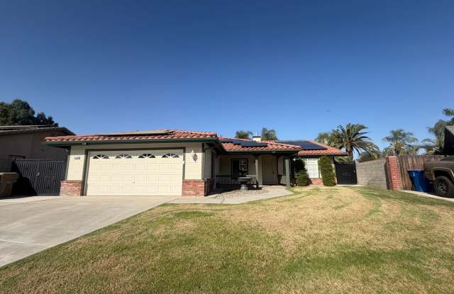 Beautiful NW Bakersfield Home! Gallery 1