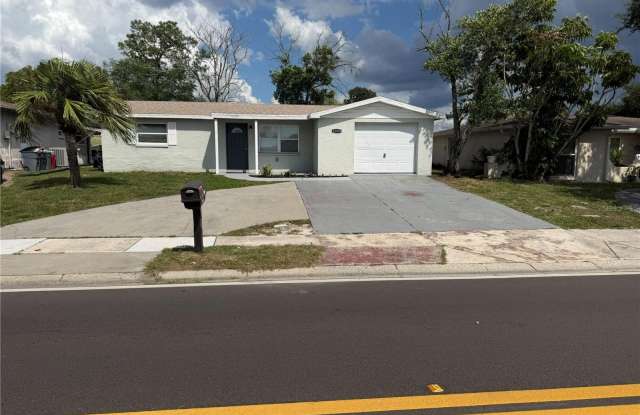 10010 REGENCY PARK Boulevard Gallery 1