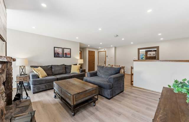 Winter Rental- Amazing Amenities, wood burning fireplace and walkout unit. Gallery 3