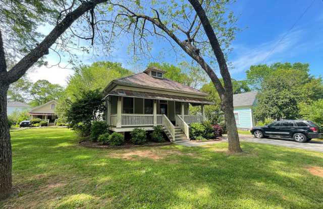 Normaltown Three Bedroom - 255 Boulevard Heights, Athens, GA 30601