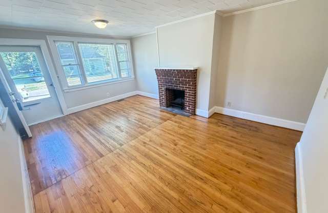 Nice 2 Bed 1 Bath Duplex unit in Salisbury NC- Close to downtown Salisbury and I-85 Gallery 4