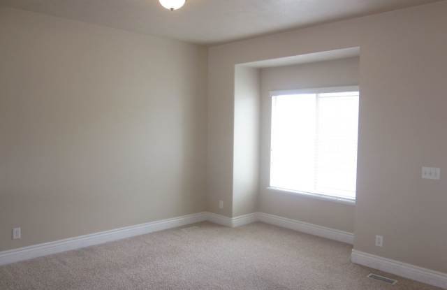 7376 W. Sycamore Farm Rd. (8000 S.) Gallery 3