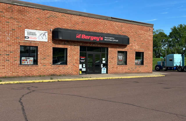 975 CARPENTER Road Gallery 2