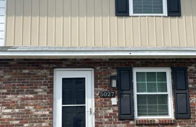 Three Bedroom Townhome photos photos